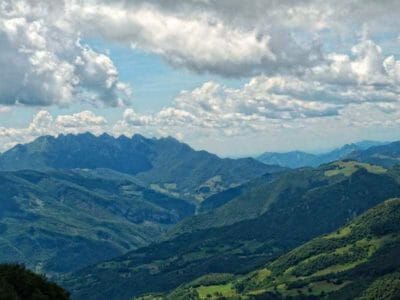 Da Clanezzo alla cascina Como (Sentiero “Angelo Gotti”)